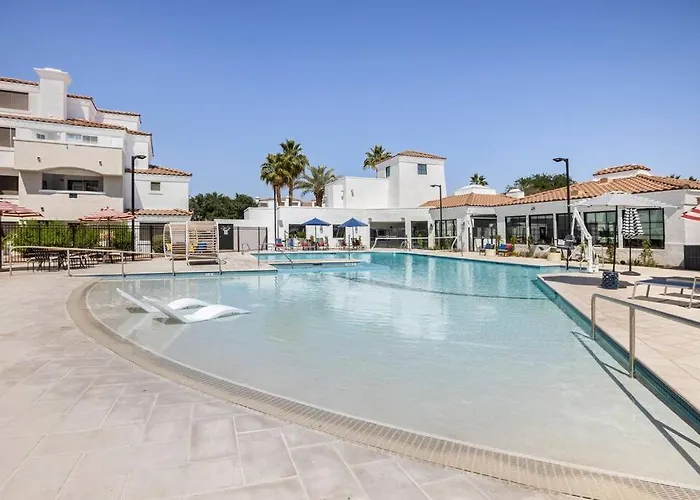 Apartment Hidden Gem In 2 Bed, 2 Bath *